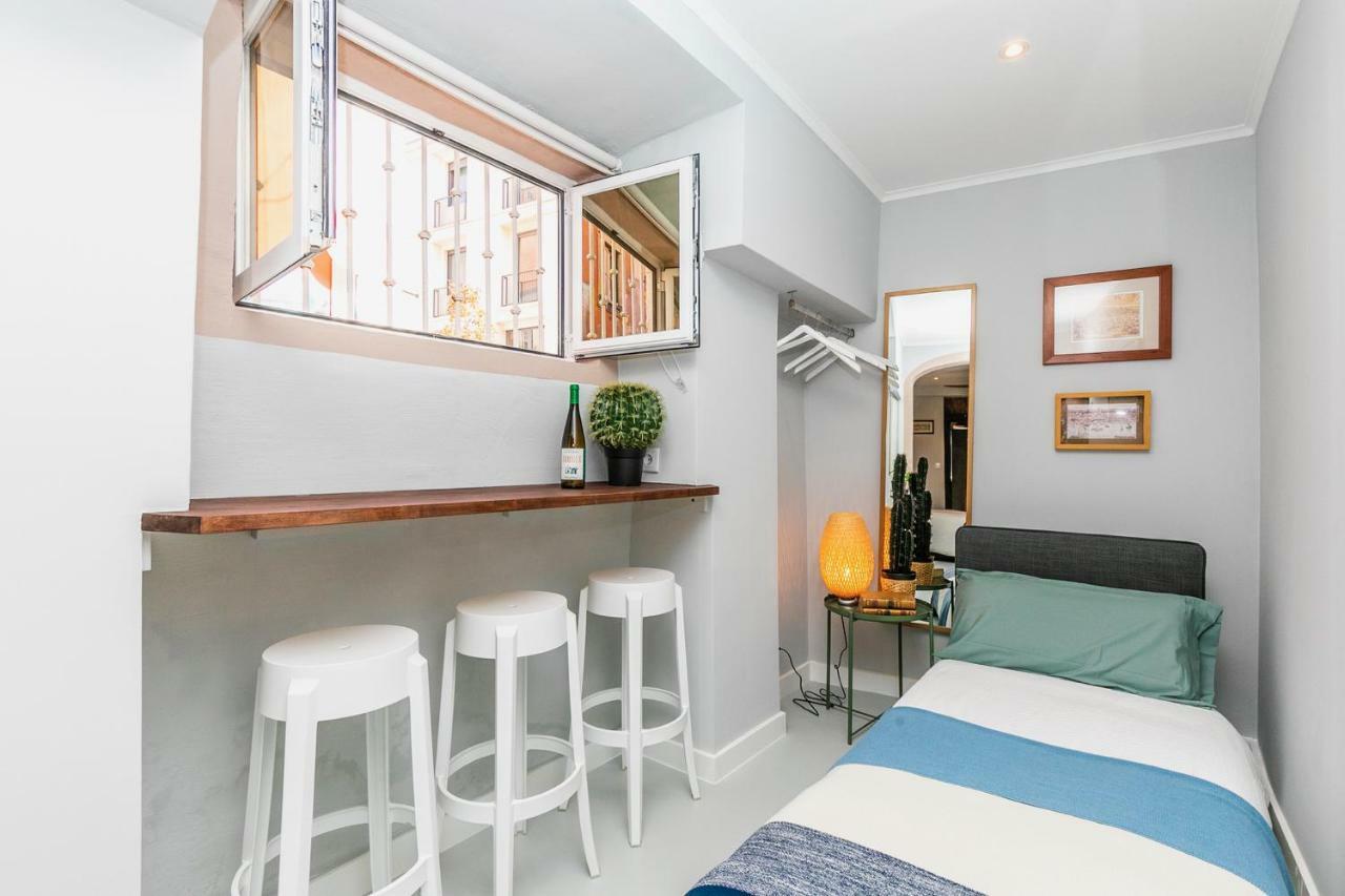Brand New And Perfect Location: Historic Center * Lizbona