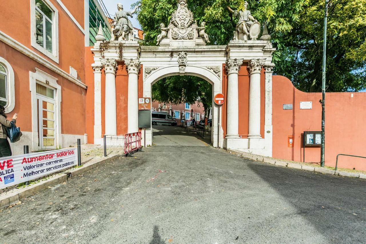 Apartament Brand New And Perfect Location: Historic Center Lizbona
